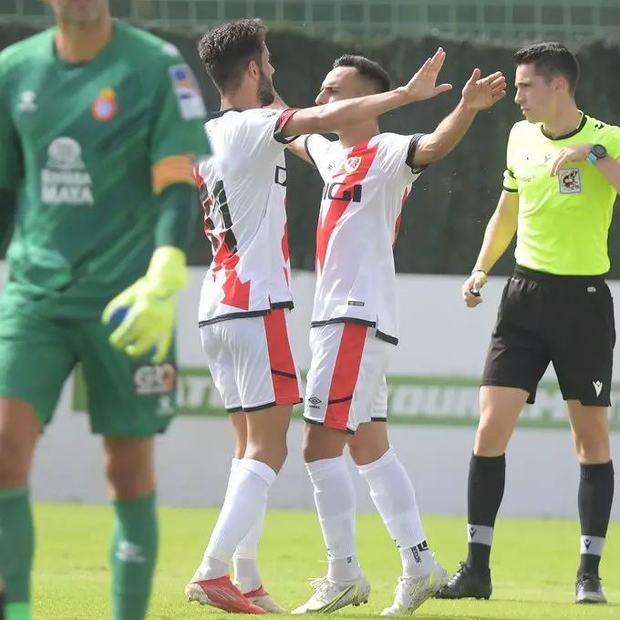 Rayo Vallecano 2 – Espanyol 0: Los franjirrojos siguen invictos en pretemporada y ya saben lo que es ganar
