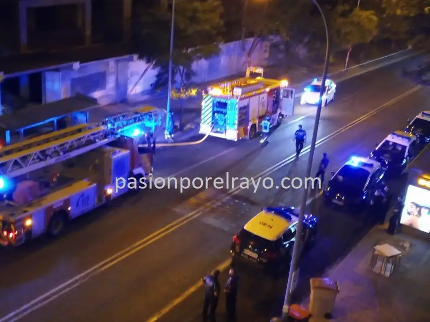 Incendio en el estadio de Vallecas