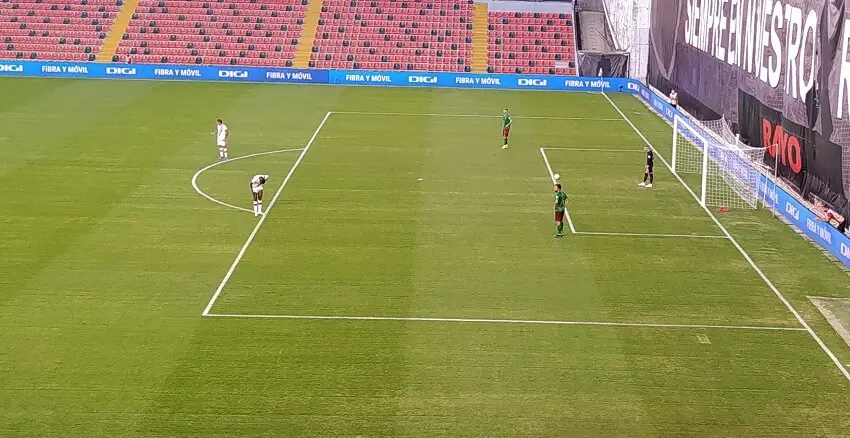 Rayo Vallecano 4 – Granada 0: Goleada de ensueño