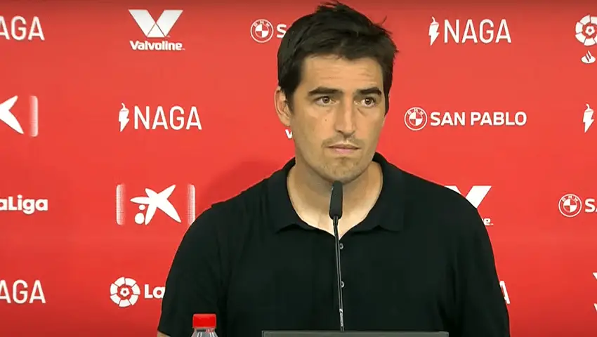 Iraola: «En una acción así es casi mejor dejarles meter gol que hacer penalti»