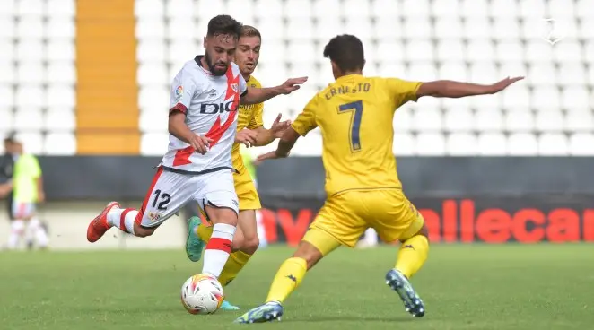 Unai López y Nikolas Maras se estrenan en un amistoso contra el Alcorcón