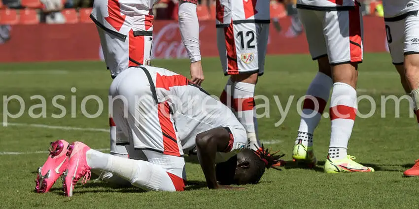 Partidazo de Pathe Ciss culminado con gol y asistencia