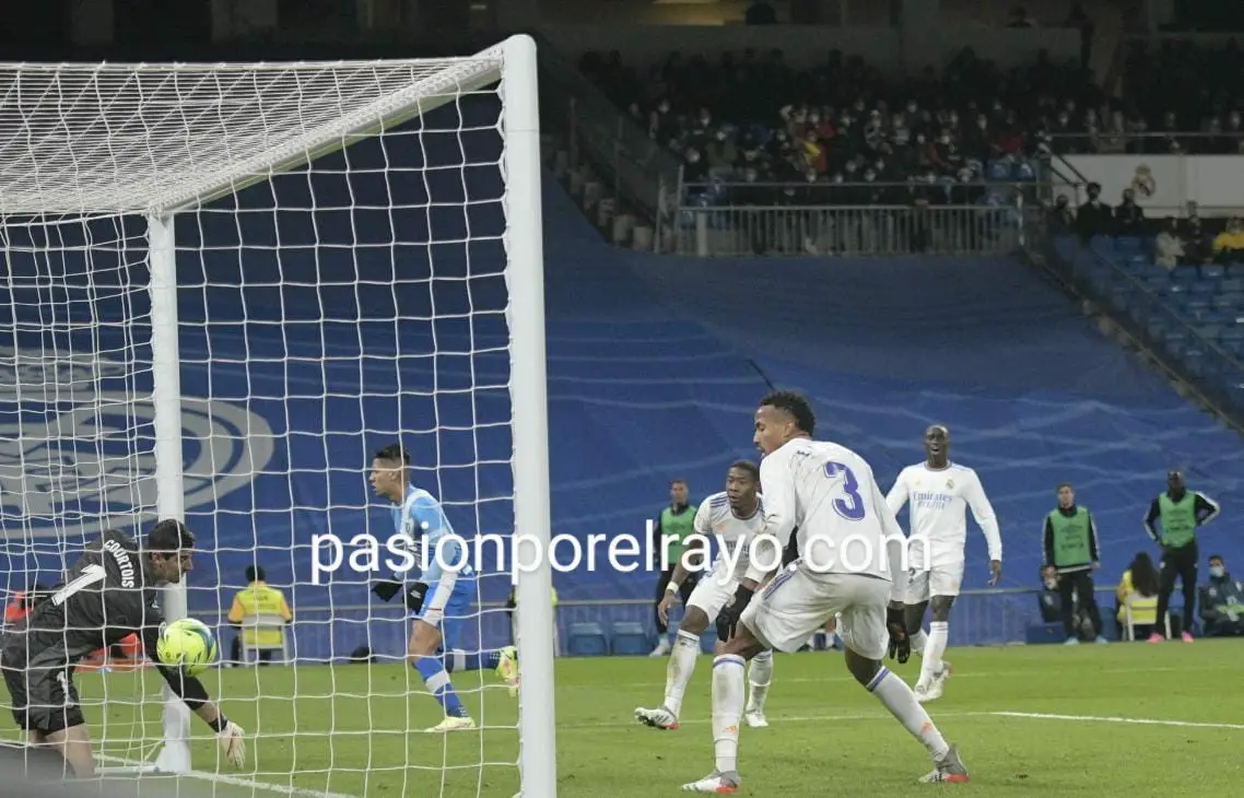 Real Madrid 2-1 Rayo Vallecano: Querer y no poder