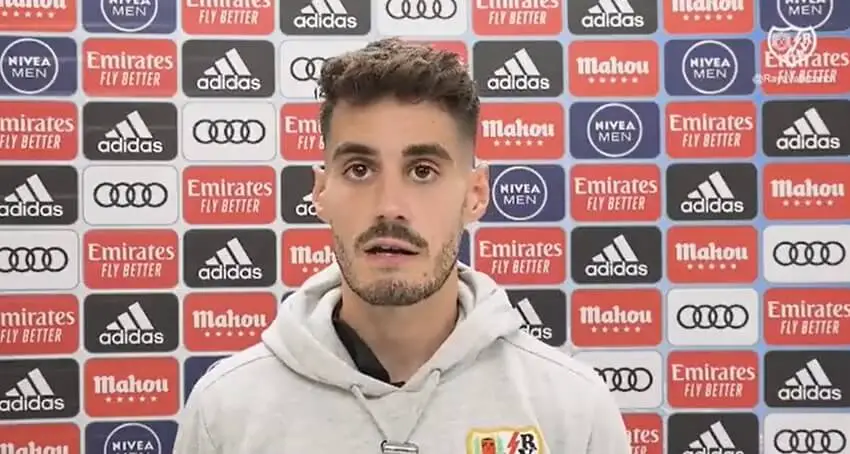 Oscar Valentín: «Hay contacto claro en el área»