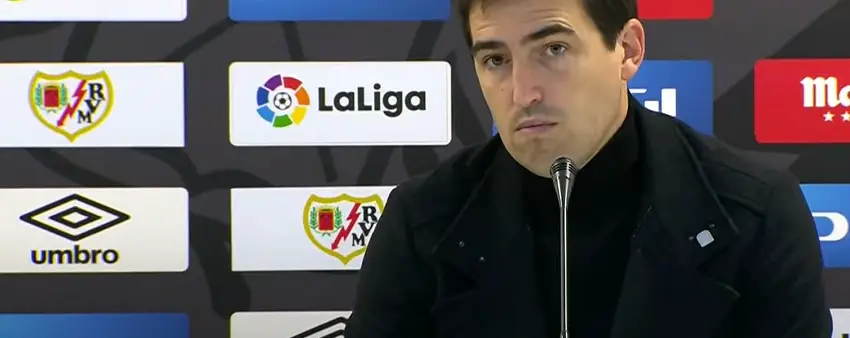 Iraola: «No creo que haya que frenar la euforia, pero debemos saber dónde estamos»