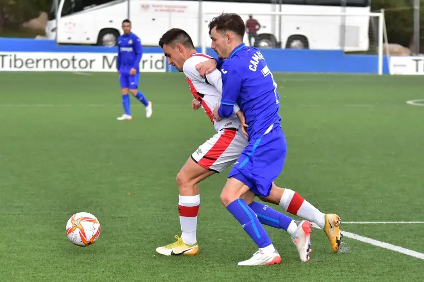 El Parla – Rayo Vallecano B, televisado por LaOtra de Telemadrid