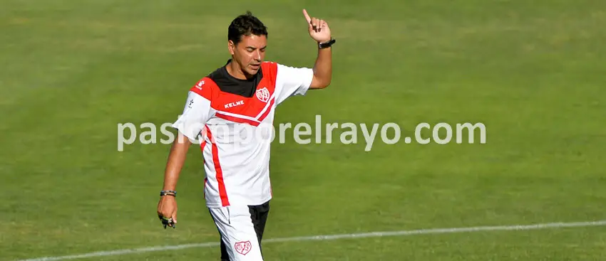 Míchel estuvo viendo el Rayo – Madrid de juveniles y vio el gol imposible de Villar desde 65 metros