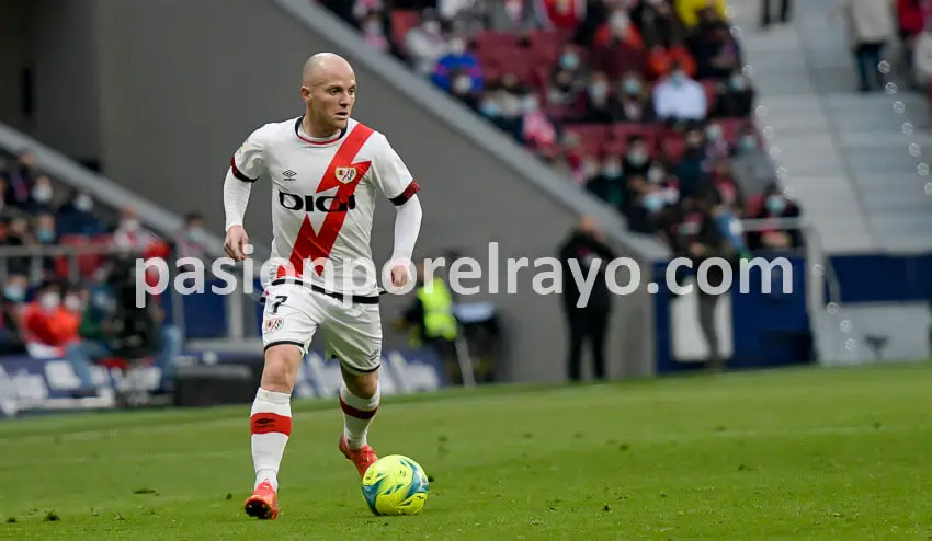 Isi, Unai López y Oscar Valentín acabaron con problemas físicos el partido