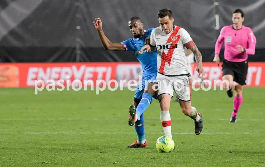 Trejo se perderá el duelo ante el Granada por acumulación de tarjetas