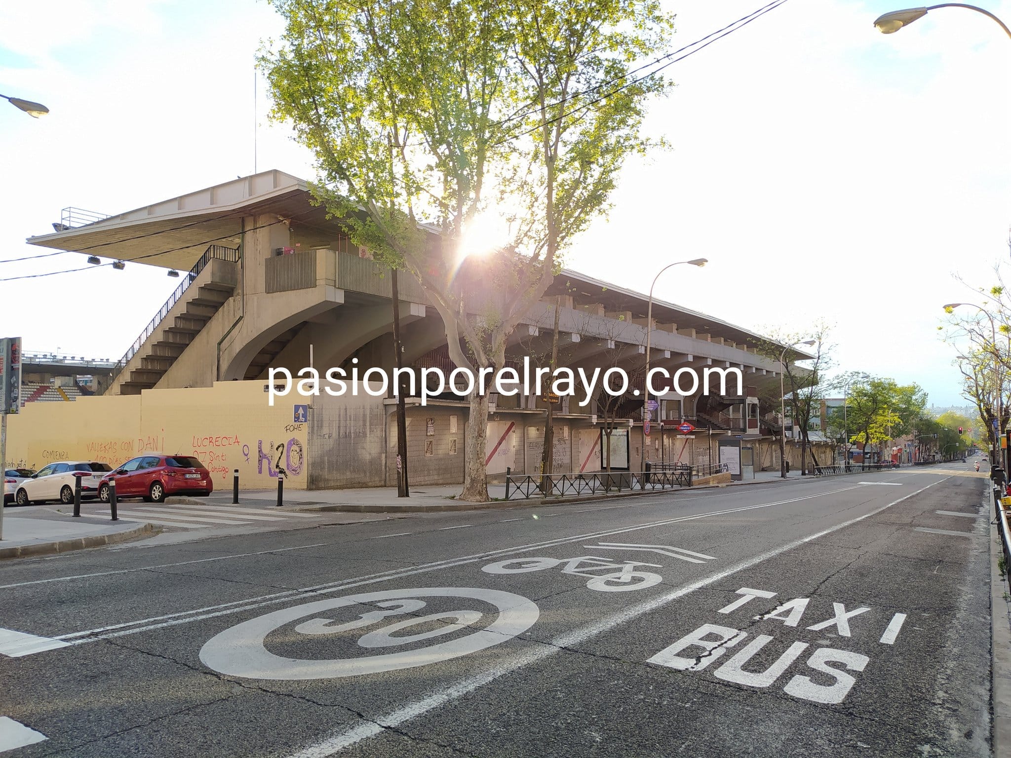 Rayo Vallecano, en El País: «Hay una campaña política orquestada contra el club y se están alineando con los ultras que quieren matarnos»