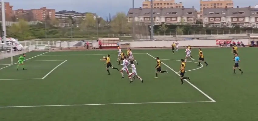 La inexplicable decisión arbitral en el Rayo B – Galapagar que ha encendio los ánimos del filial