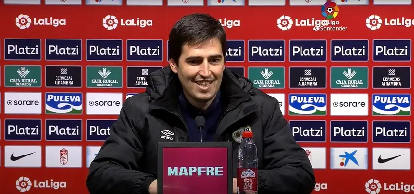 Andoni Iraola: «Nos merecíamos ese premio y nos lo han quitado»