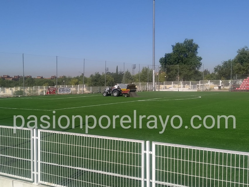 El césped, mejor... pero no perfecto 16 rayo vallecano cesped campo4 1