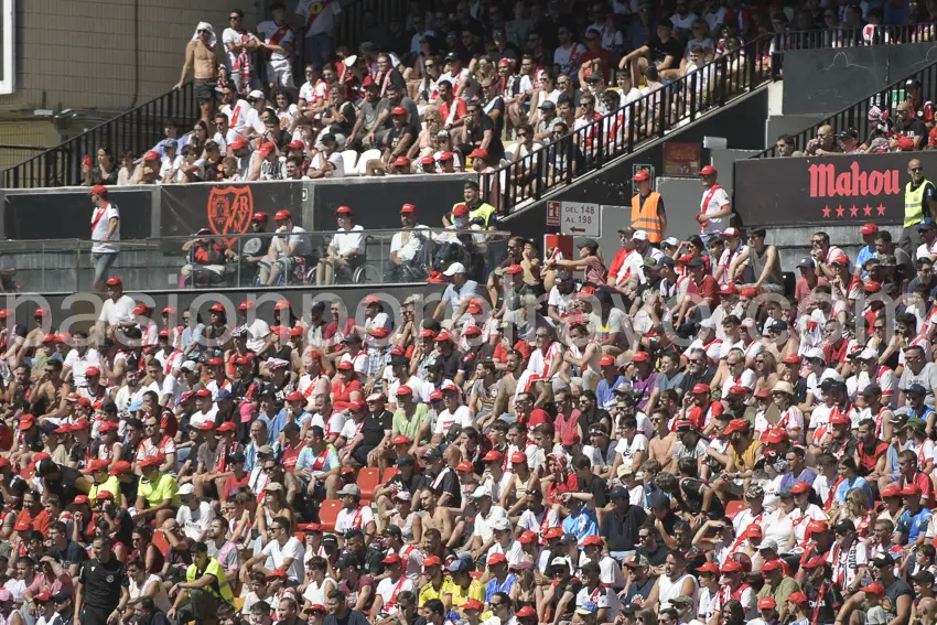 Laliga anuncia que las ‘entradas online’ serán nominales