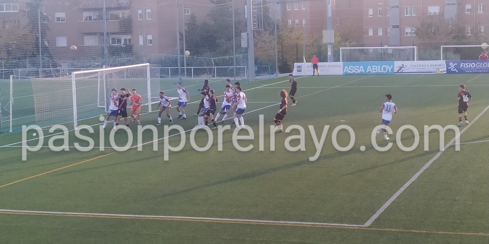 El Rayo Juvenil A corta su racha de victorias con un empate en Majadahonda