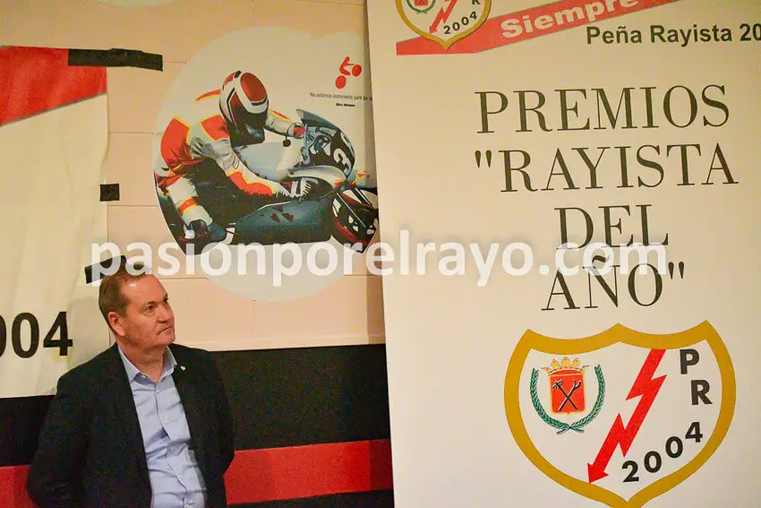 La Peña Rayista 2004 dice adiós entre mensajes de cariño del rayismo