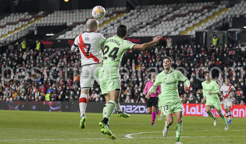 El Athletic cae en Balaídos y se mantiene igualado con el Rayo