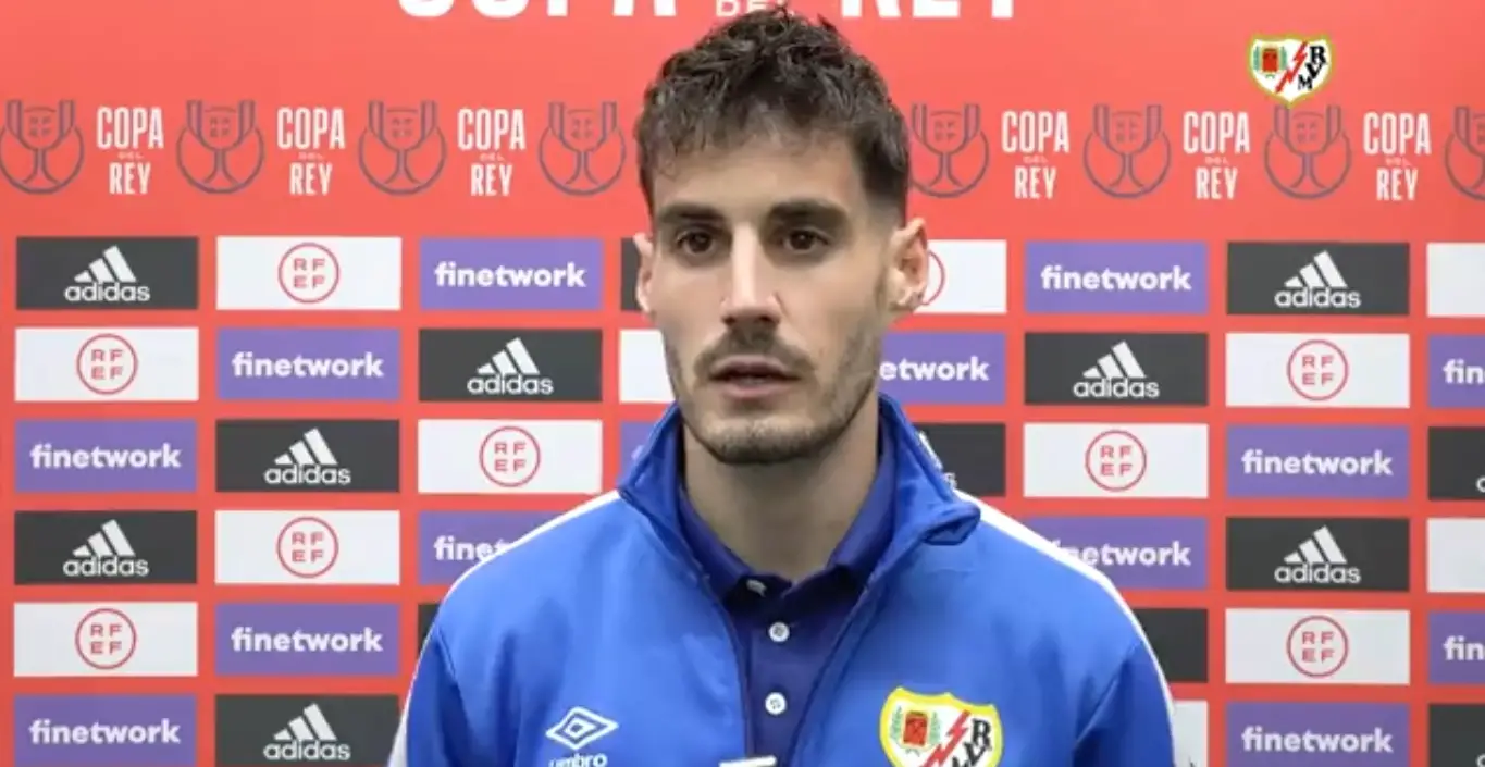 Óscar Valentín, tras el Sporting 2-0 Rayo: «No hay tiempo para lamentaciones»