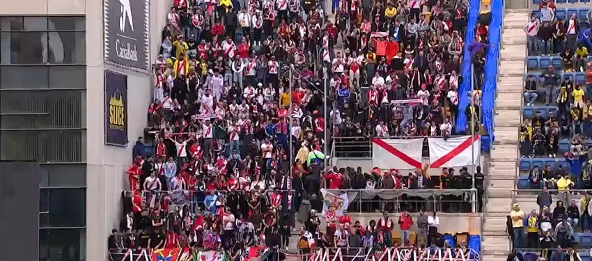 La afición del Rayo protagonista también en Cádiz