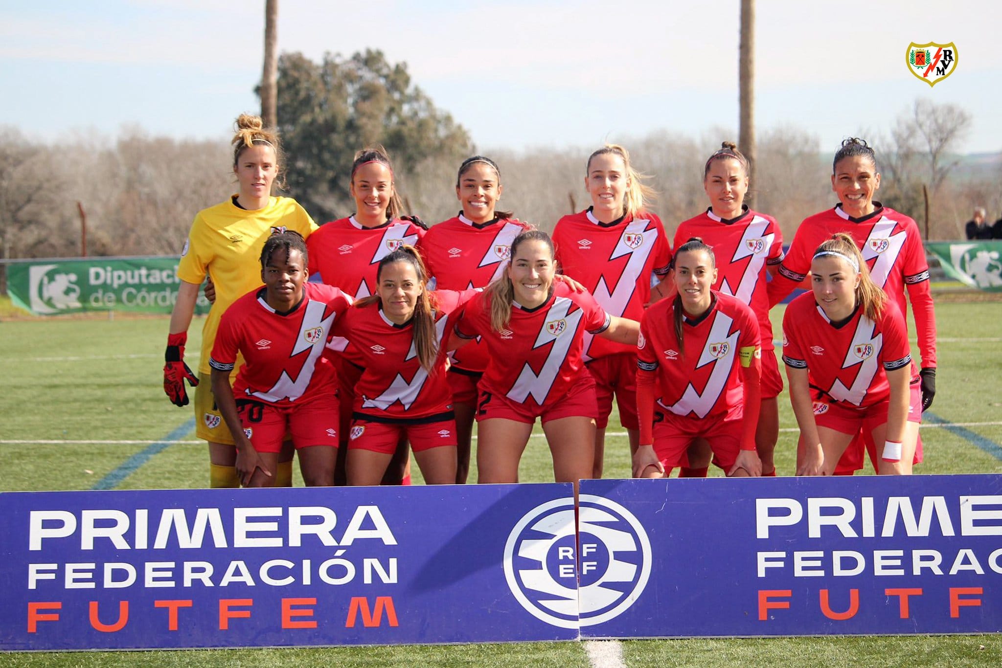 El Rayo Femenino sale del descenso tras 18 meses al ganar en Córdoba (0-2) su tercer partido seguido