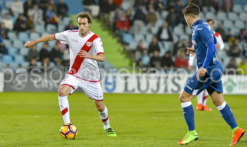 El ex del Rayo, Raúl Baena, regresa a España