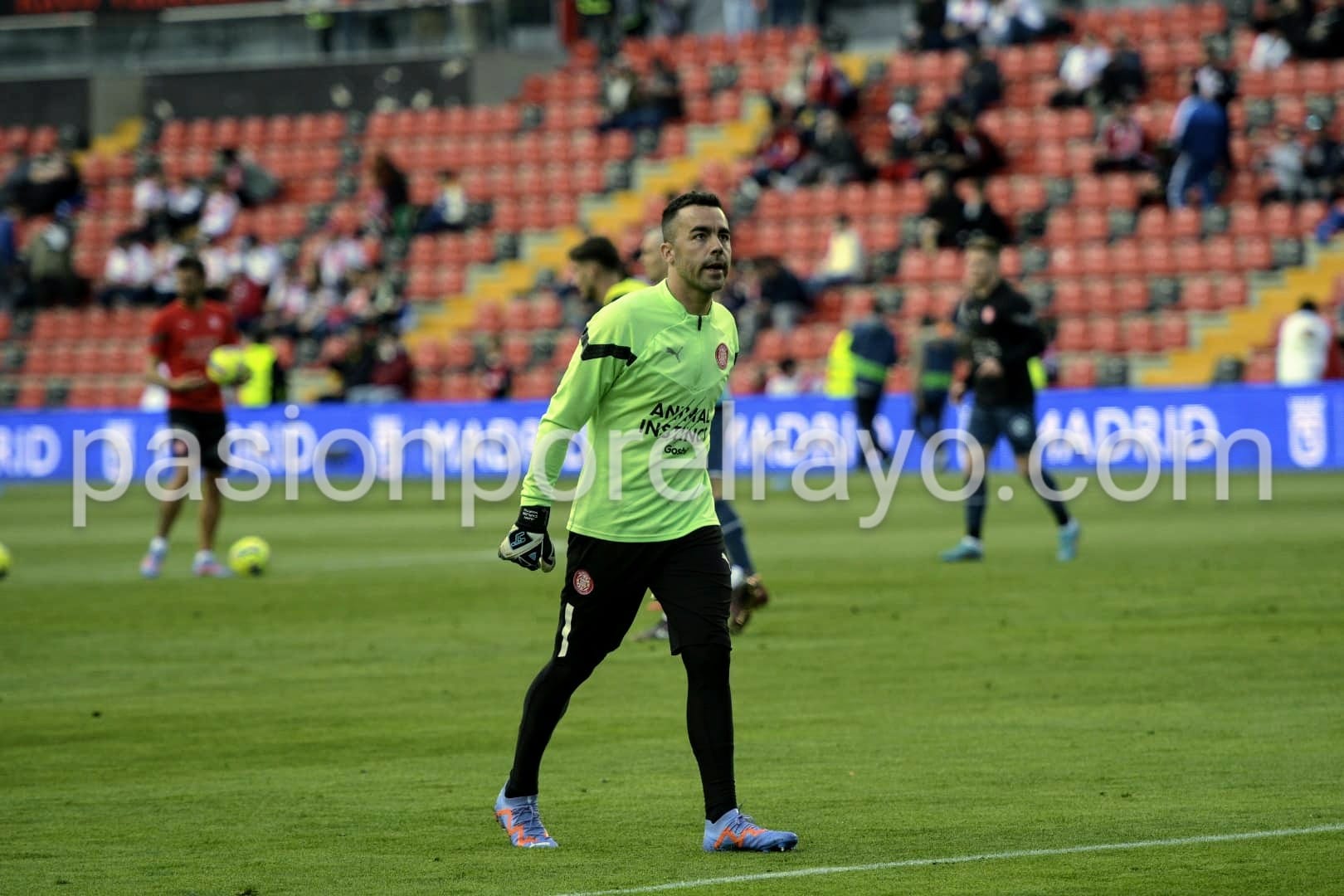 Dos ex guardametas de la franja regresaron a Vallecas con el Girona