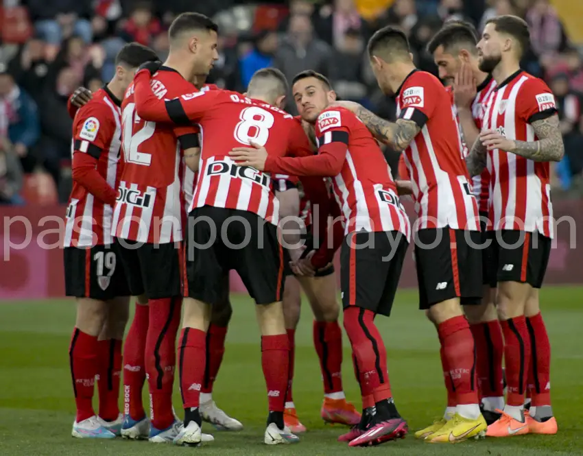 Athletic y Osasuna meten presión al Rayo