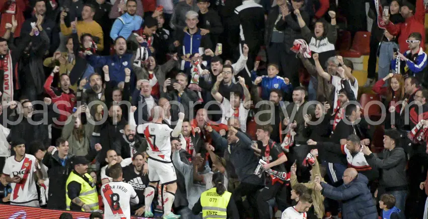 Vallecas volvió a gritar «Isi, selección»