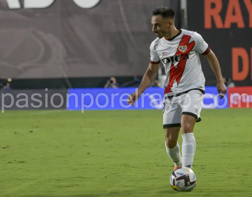 Álvaro García cumple 100 partidos en primera división