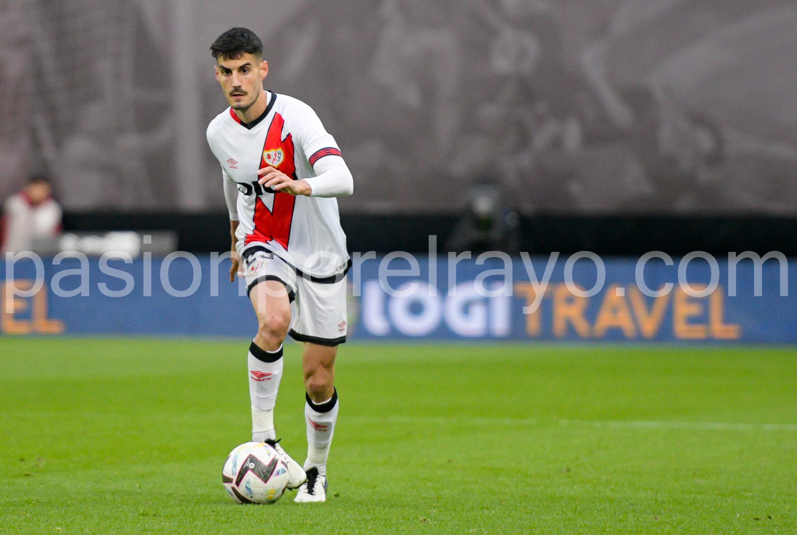 rayo vallecano oscar valentin 11 scaled