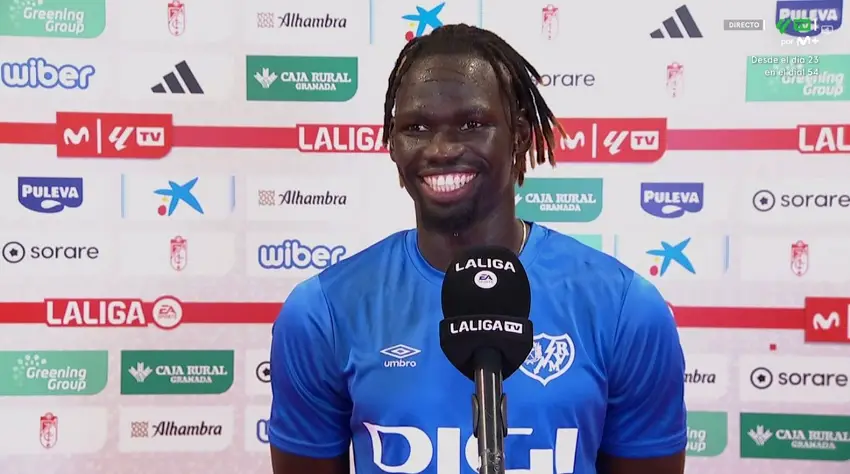 Pathé Ciss: «El míster nos dice que cuando hay centros laterales hay que llegar al área»