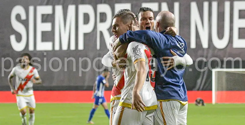(c) Pasión por el Rayo
