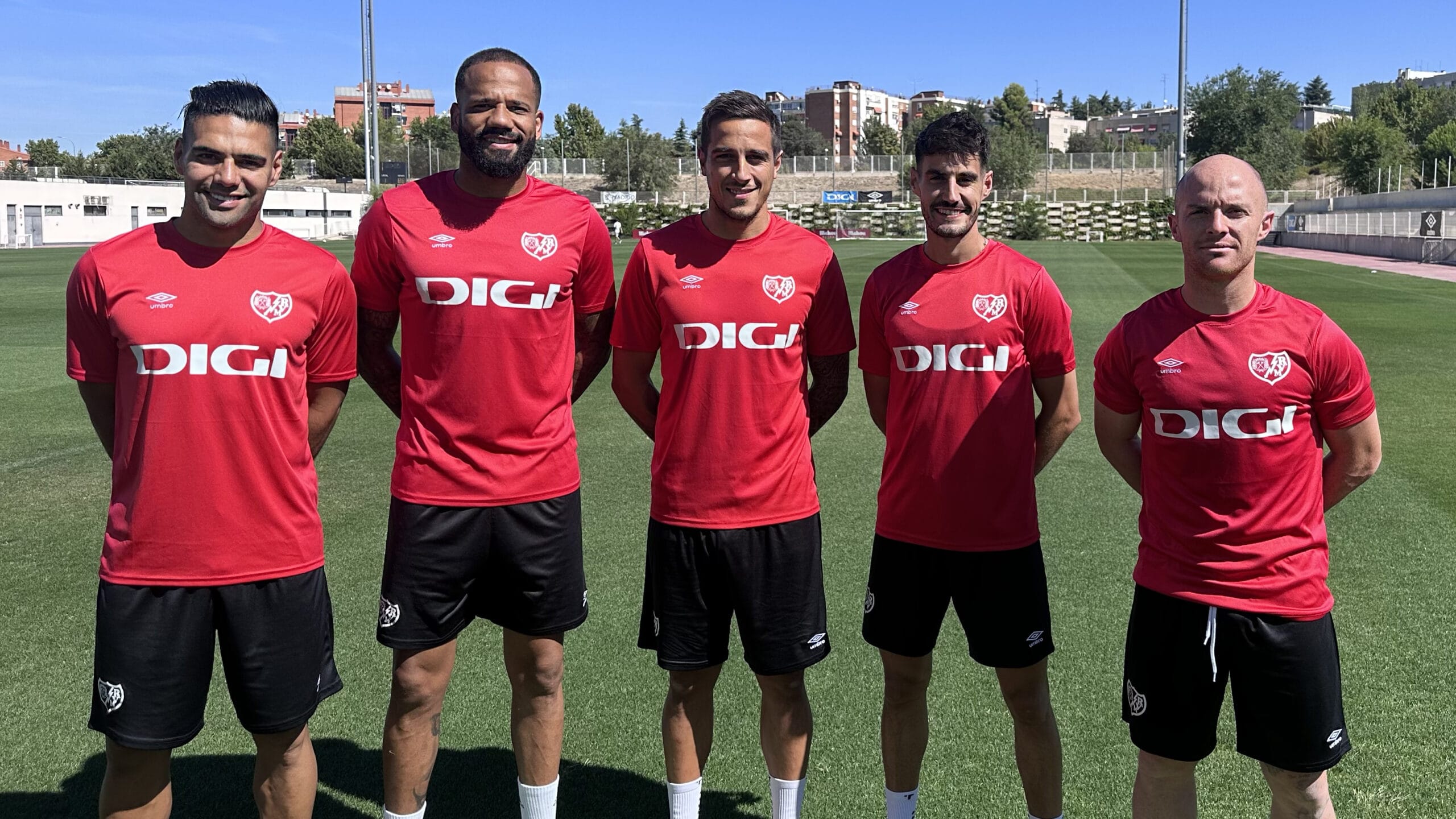 El ‘Santa Inés’ presenta a sus capitanes para la presente temporada