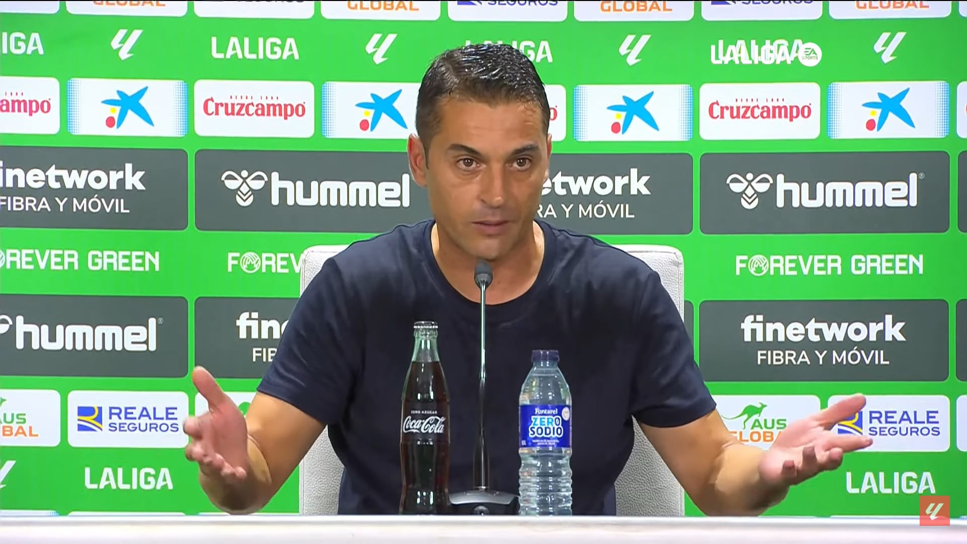 Francisco, tras el Betis 1-0 Rayo Vallecano: «Hemos vuelto a demostrar nuestra identidad y personalidad»
