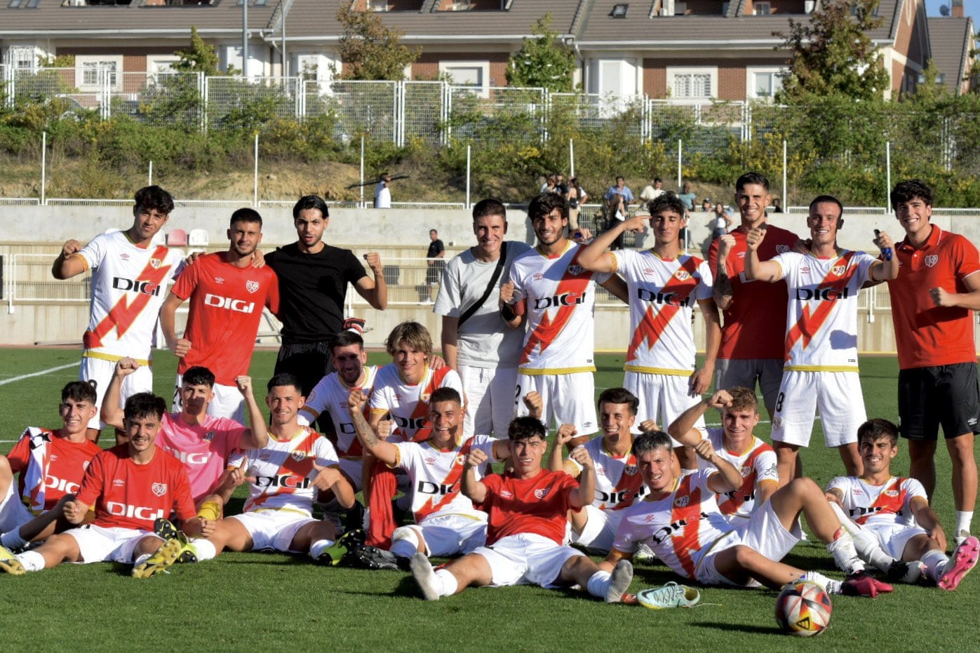 Horarios del Rayo Femenino, Rayo B y Rayo Juvenil A para el fin de semana del 14 y 15 de octubre