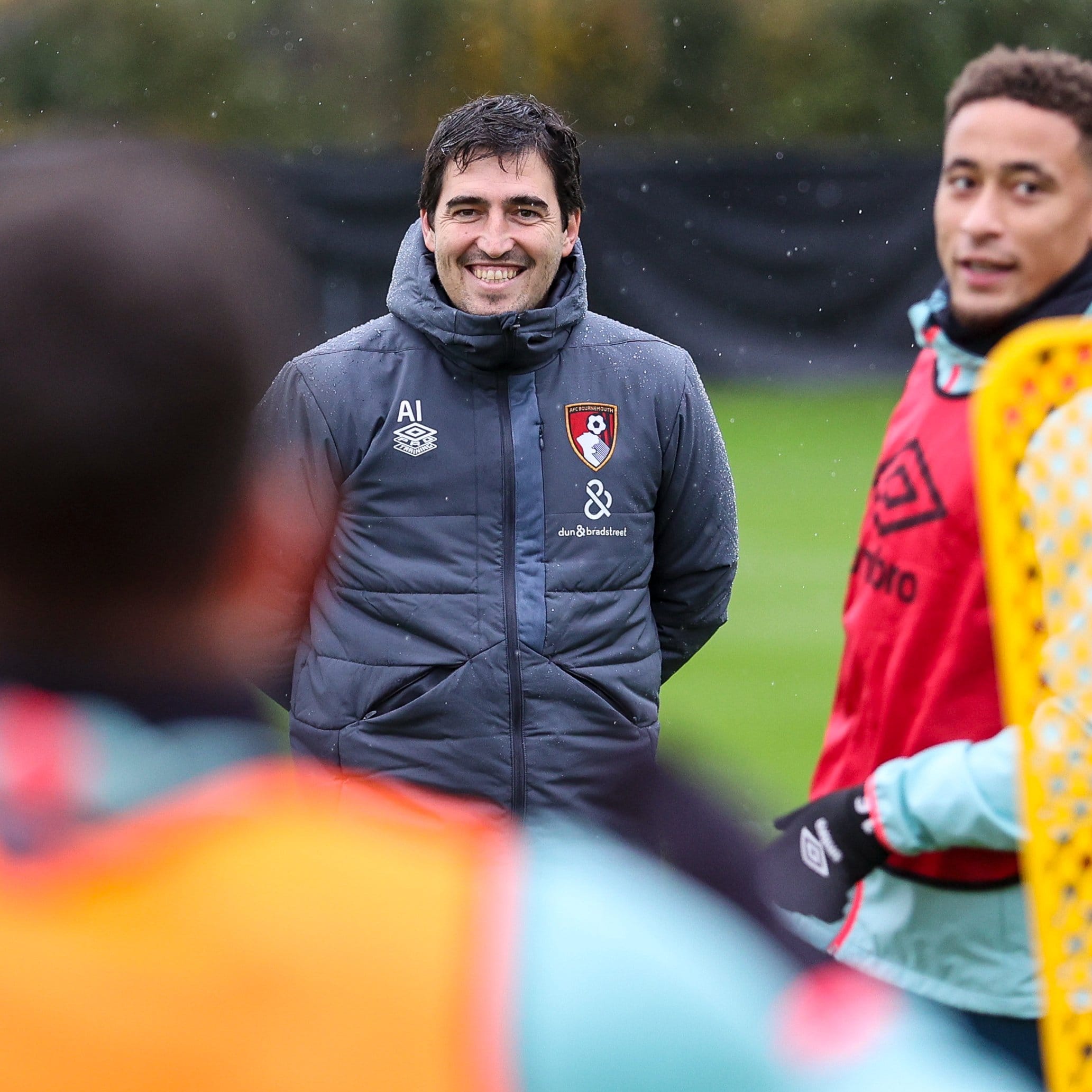 El Bournemouth de Andoni Iraola sale del descenso tras sus dos victorias en casa