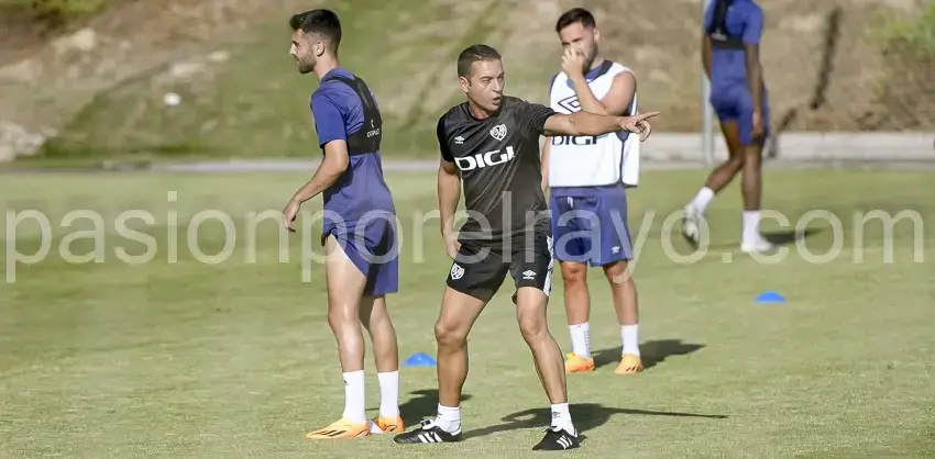 Francisco, en la previa del Real Madrid – Rayo Vallecano: «Todos pueden jugar y eso mejora nuestro rendimiento»