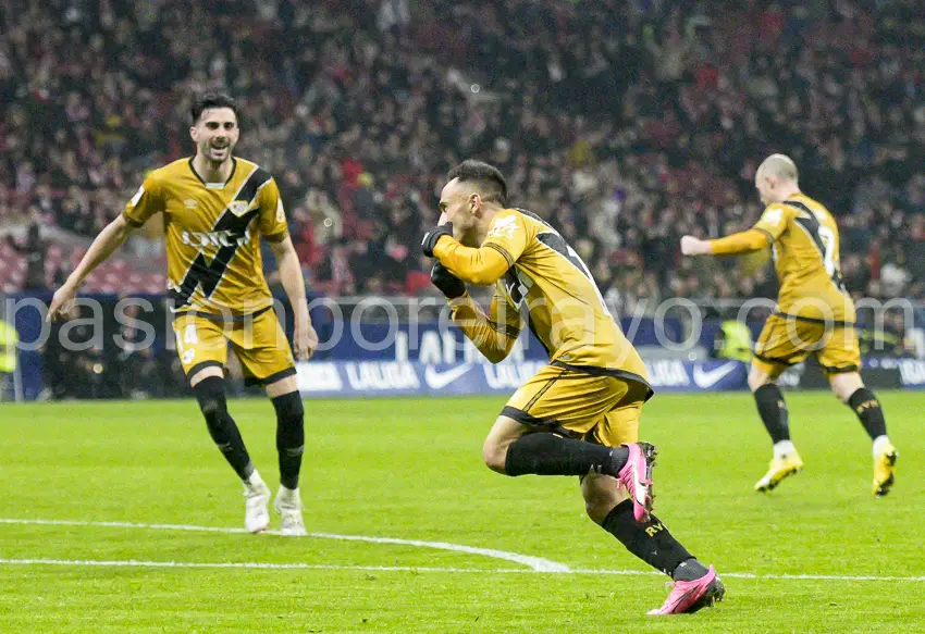 El pichichi del Rayo volvió a marcar casi tres meses después