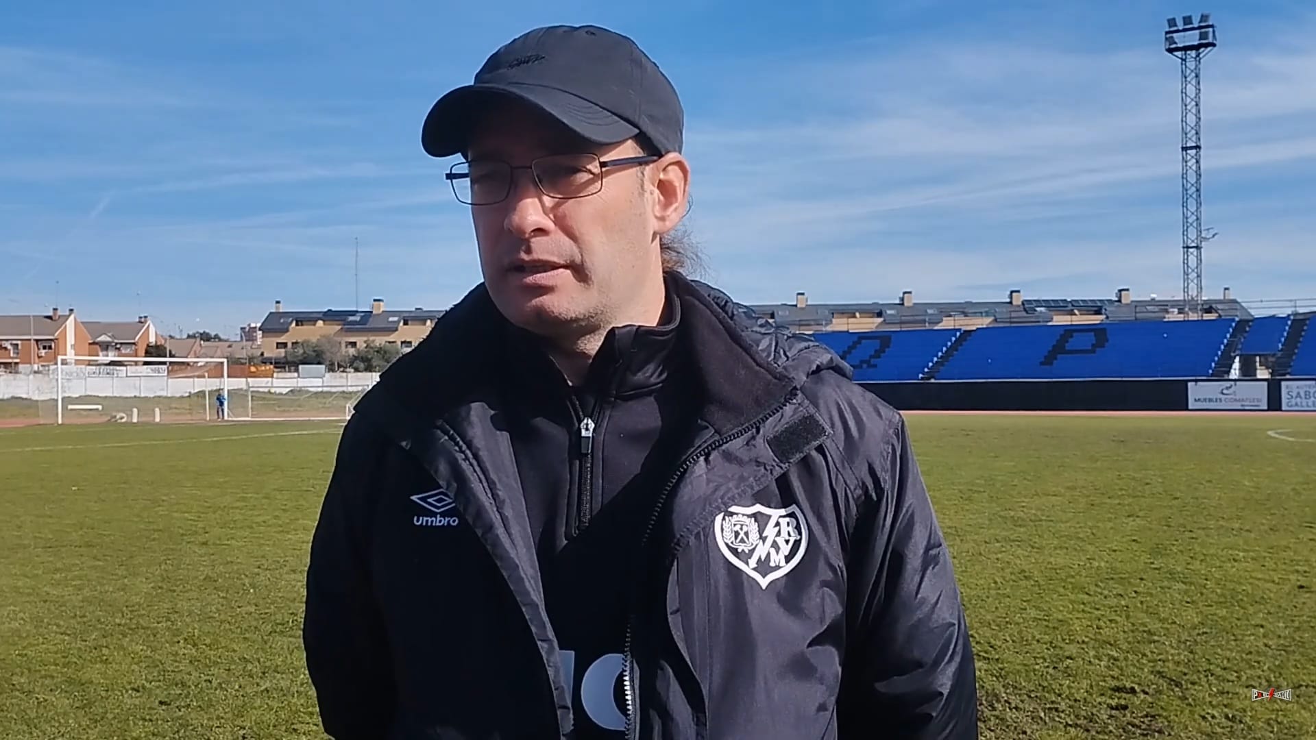 Jorge Vallejo, tras el Parla 2-0 Rayo B: «Necesitamos ganar ya»