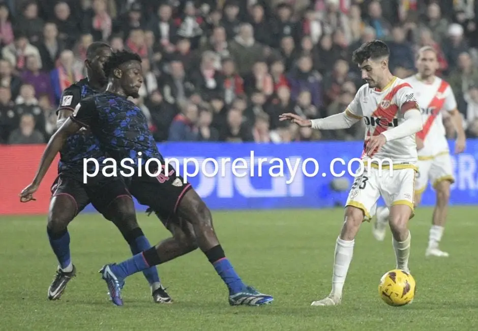 El mensaje de admiración y ánimo de Óscar Valentín al rayismo