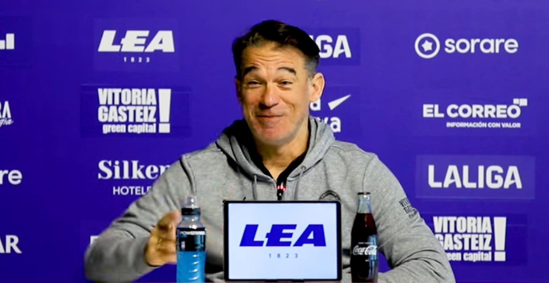 Luis García Plaza, en la previa del Alavés – Rayo: «Al Rayo no le están saliendo las cosas y vendrán con ganas de ganar»