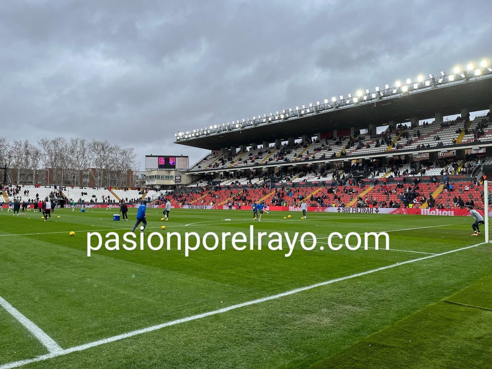 El Rayo – Cádiz registró la cuarta peor entrada de la temporada: 12.272 espectadores