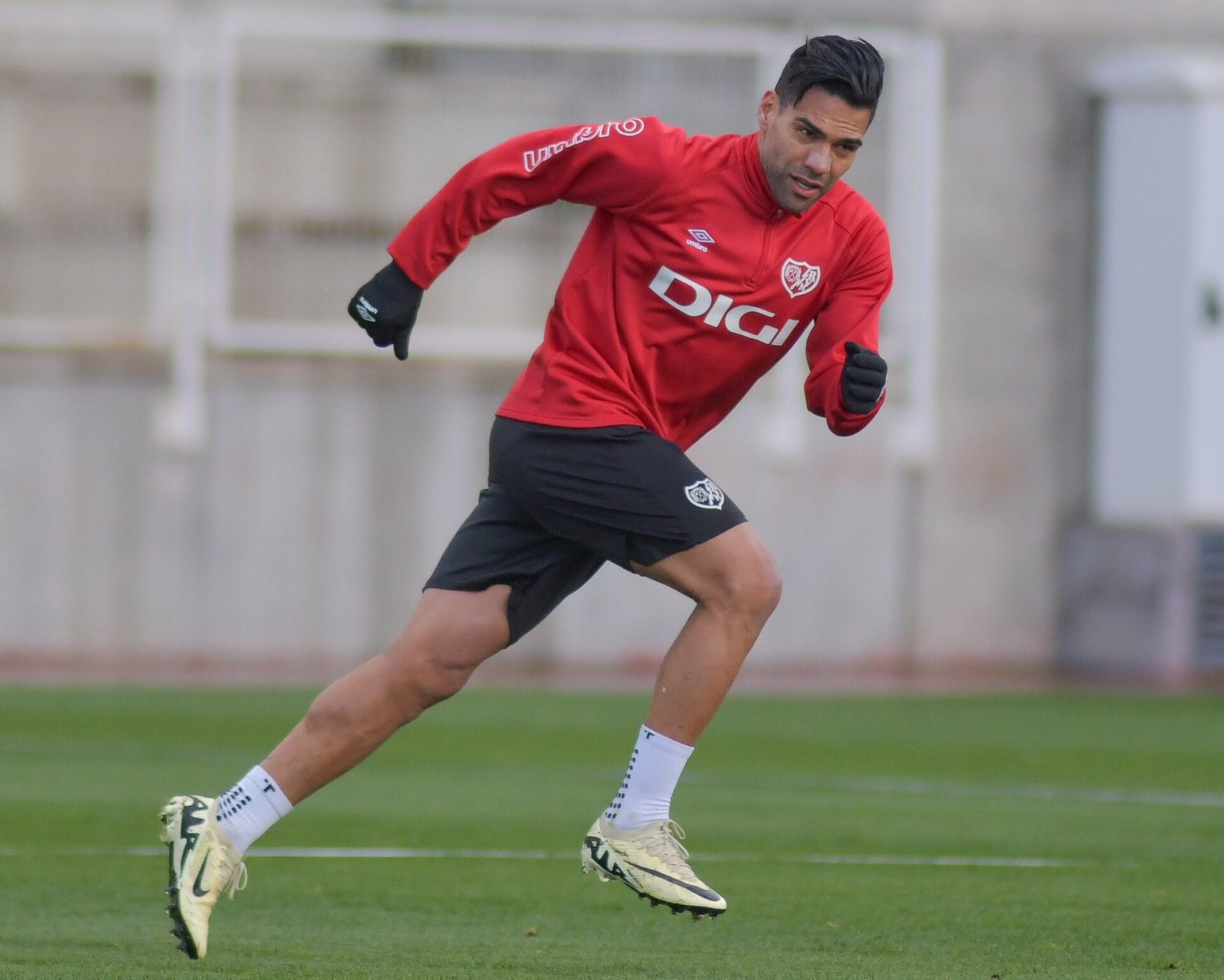 Un Rayo sin Ratiu, Balliu, Falcao, Kike Pérez, Aridane, Álvaro García y RdT empieza a preparar el partido contra el Getafe