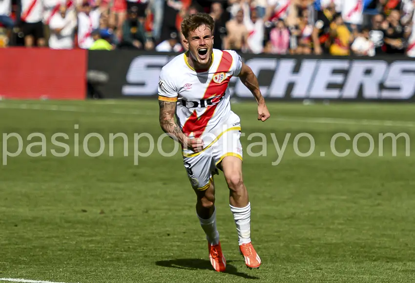 Chavarría se adueña del lateral zurdo haciendo olvidar al Pacha Espino