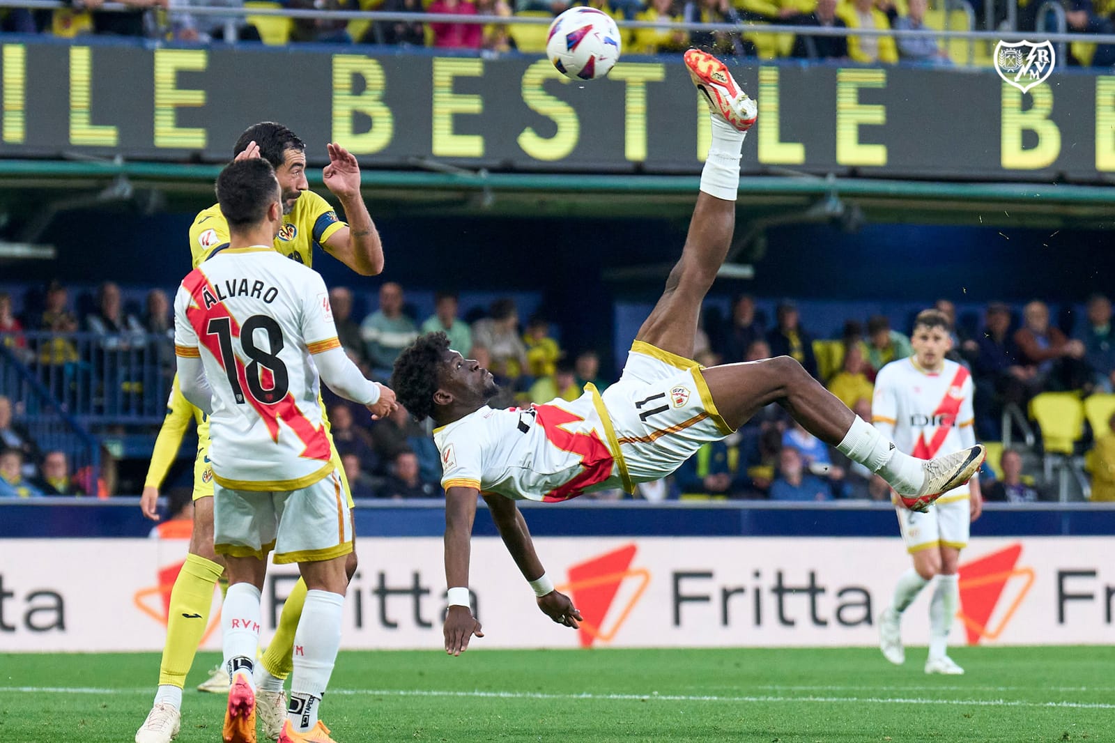 El Rayo de Íñigo Pérez aún no ha estrenado su cuenta goleadora a domicilio