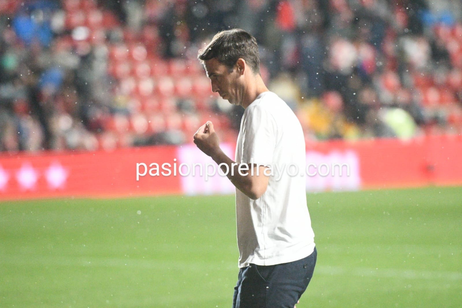 Íñigo Pérez, en la previa del Rayo – Neman Grodno: «Va a ser un partido duro»