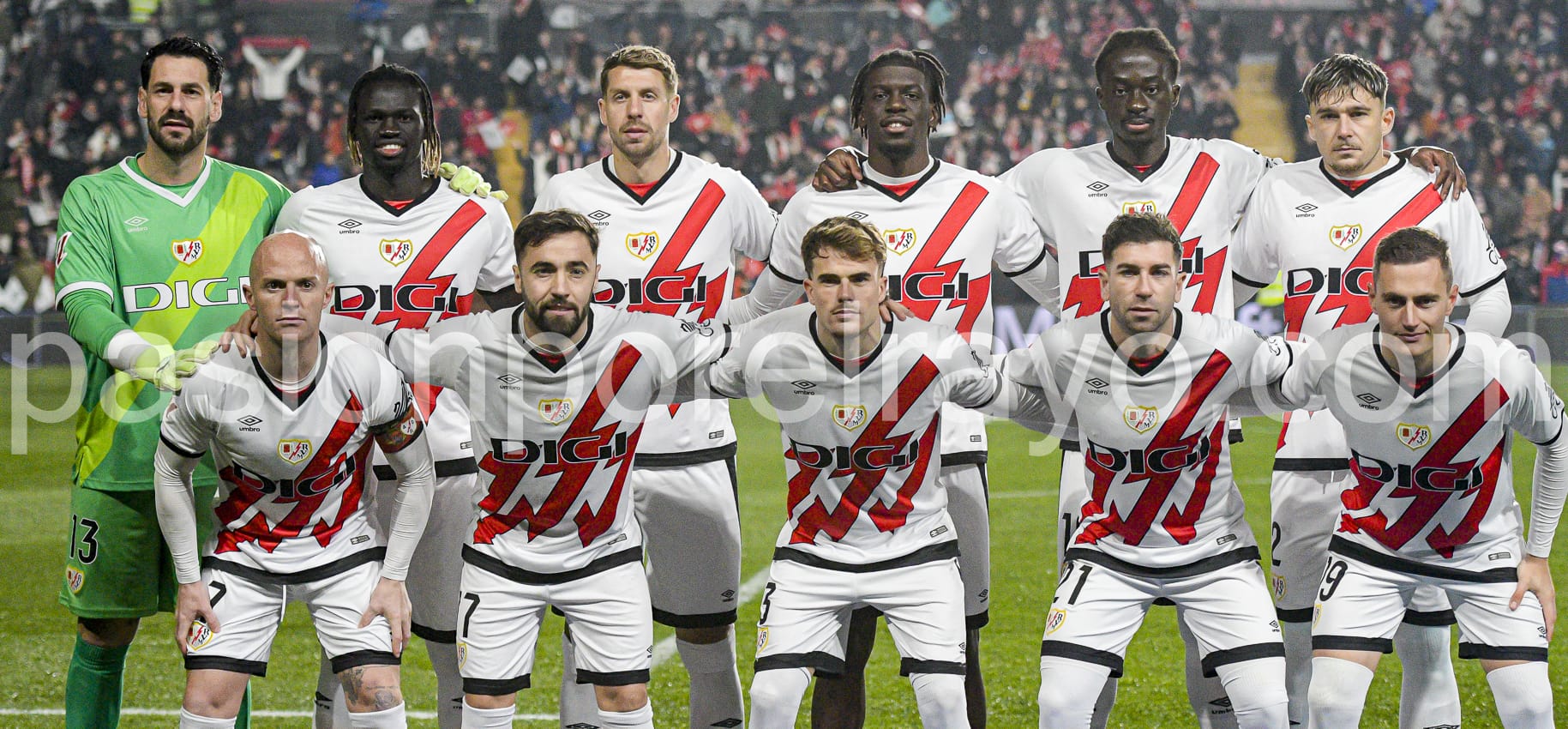 Iñigo revoluciona el once ante el Villarreal