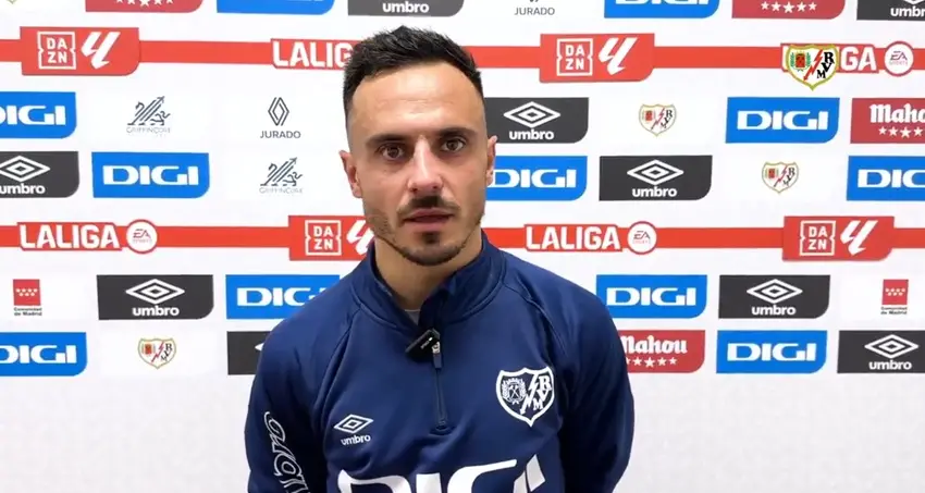 Alvaro García tras el Rayo 2-1 Girona: «Llevo mucho tiempo aquí y estoy muy feliz»