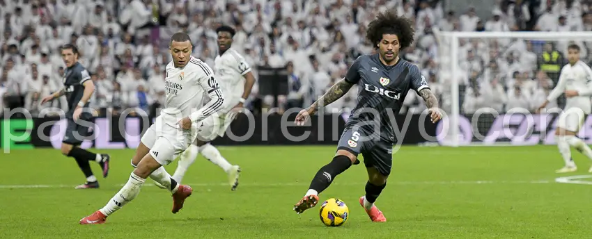 Real Madrid 2-1 Rayo Vallecano: Perdonar y pagar