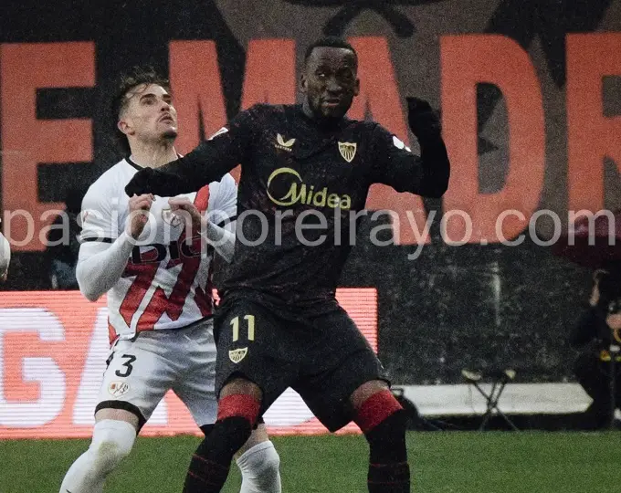 Pep Chavarría, en El Correo sobre el Alavés – Rayo: «Es un partido vital»